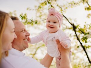 نقش خانواده در حمایت از کودک مبتلا به شکاف لب و کام